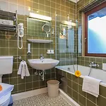 Tiroler Adler - Hotell