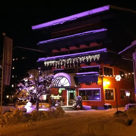 Hotel Tiroler Adler - Waidring