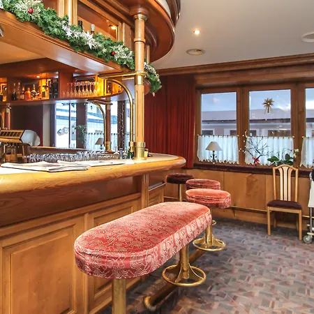 Hotel Tiroler Adler - 3*