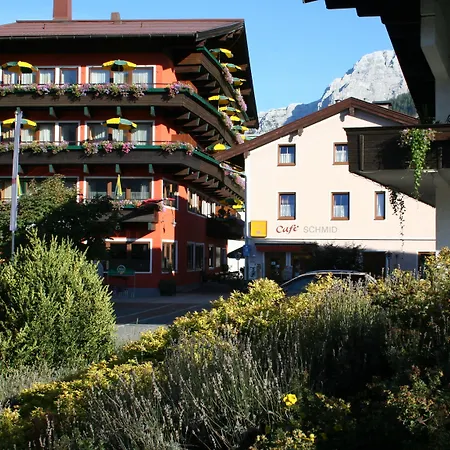 Hotel Tiroler Adler - Waidring