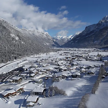 Tiroler Adler - 3* Waidring