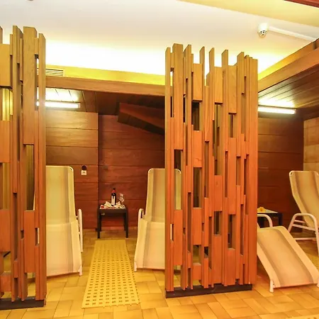 Hotel Tiroler Adler -