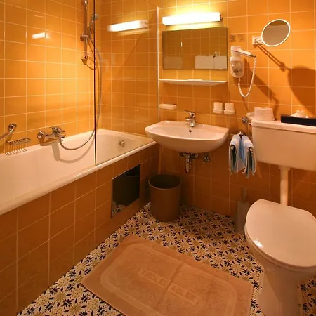 Tiroler Adler - Hotel