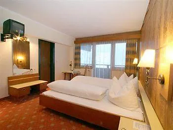 Hotell Tiroler Adler - 3*